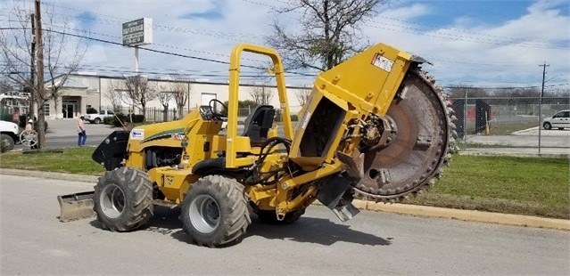 Trencher Vermeer RTX550