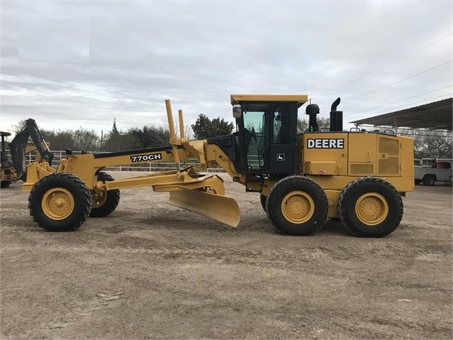 Motoconformadoras Deere 770CH de importacion a la venta Ref.: 1556556479690295 No. 3