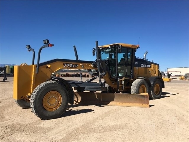 Motoconformadoras Deere 772G