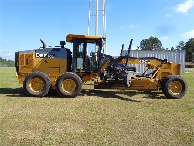 Motoconformadoras Deere 670G usada en buen estado Ref.: 1557356036750537 No. 4