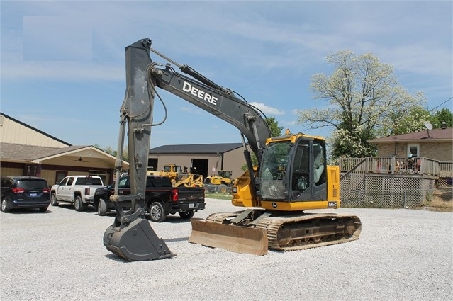 Hydraulic Excavator Deere 135G