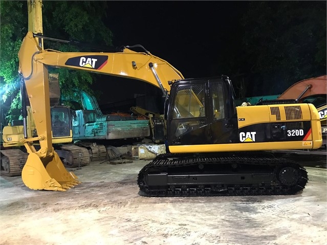 Hydraulic Excavator Caterpillar 320D