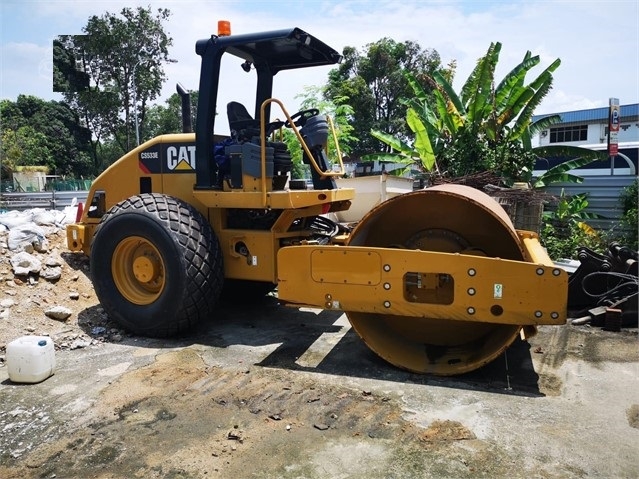 Compactadora Vibratoria Caterpillar CS-533E usada Ref.: 1558050810799698 No. 2