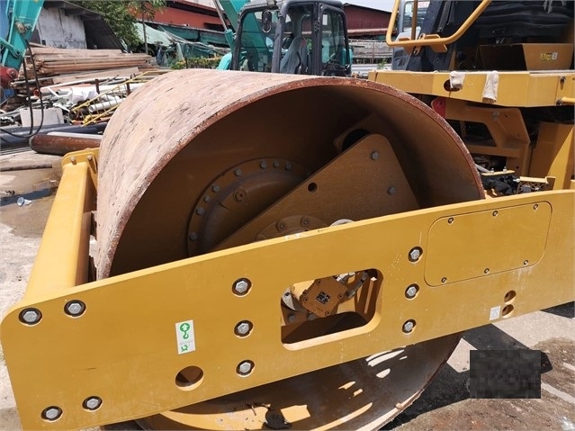 Compactadora Vibratoria Caterpillar CS-533E usada Ref.: 1558050810799698 No. 4