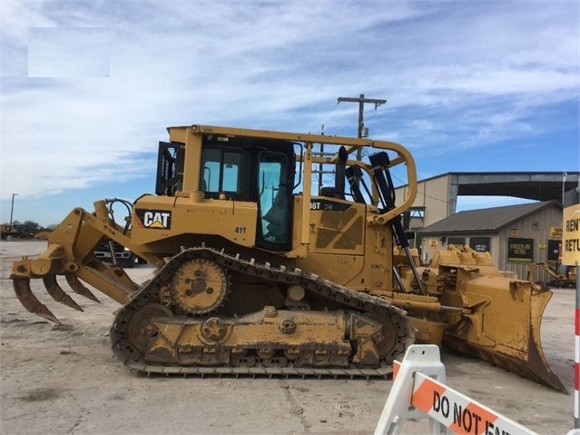 Tractores Sobre Orugas Caterpillar D6T