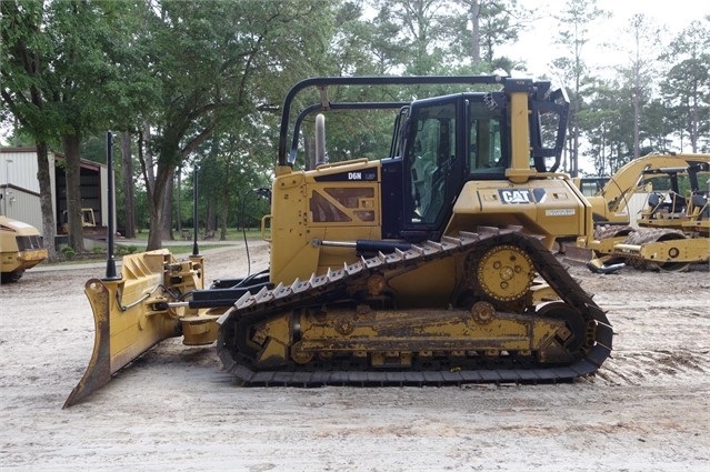 Tractores Sobre Orugas Caterpillar D6N usada en buen estado Ref.: 1558659548791066 No. 2