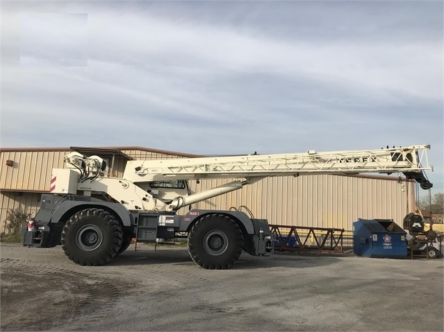 Gruas Terex RT670