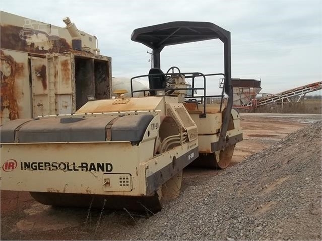 Compactadora Vibratoria Ingersoll-rand DD110HF de segunda mano a  Ref.: 1559923910658918 No. 3