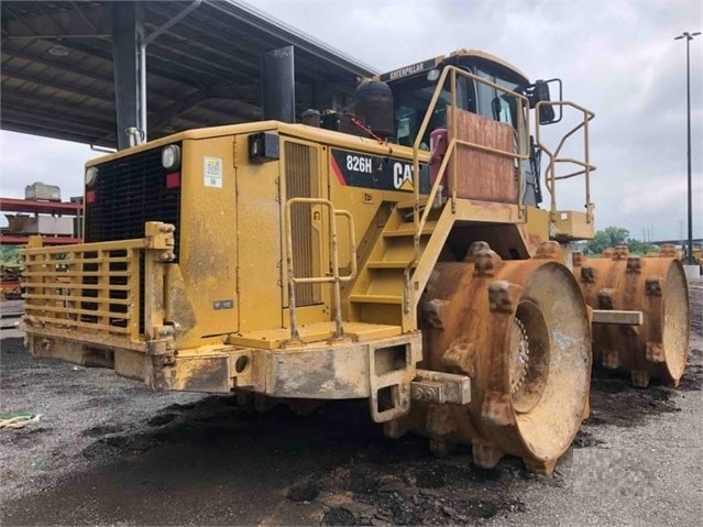 Compactadoras Suelos Y Rellenos Caterpillar 826H usada en buen es Ref.: 1560467209872558 No. 2