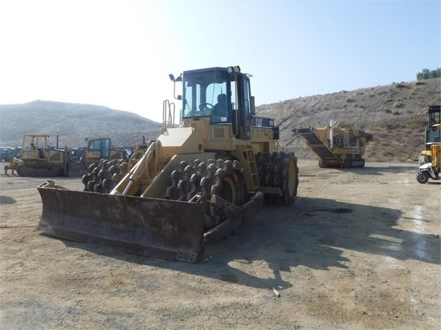 Compactadoras Suelos Y Rellenos Caterpillar 815F