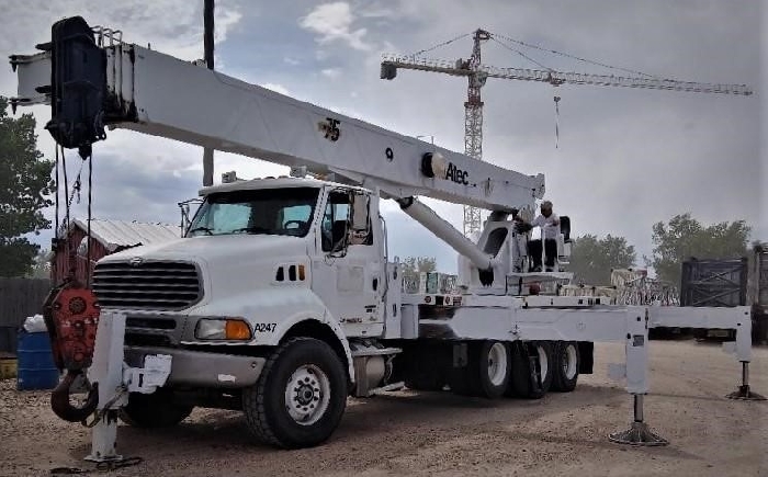 Cranes Altec AC35-127