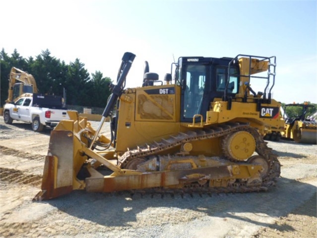 Tractores Sobre Orugas Caterpillar D6T seminueva en venta Ref.: 1562014298247315 No. 4