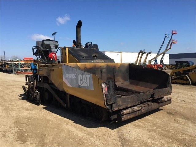 Pavimentadoras Caterpillar AP-1055E