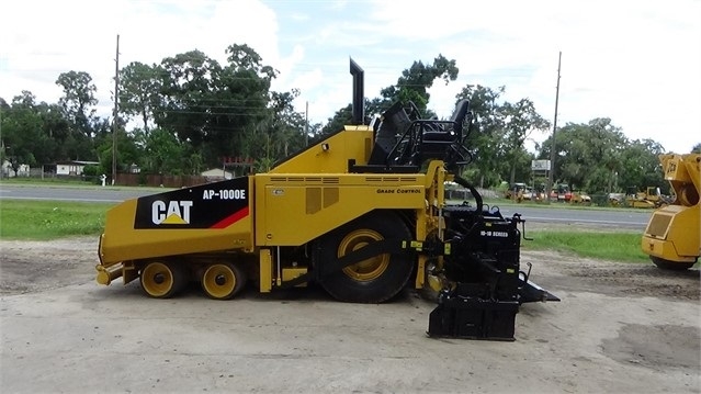 Pavimentadoras Caterpillar AP-1000E usada Ref.: 1562859790816696 No. 4