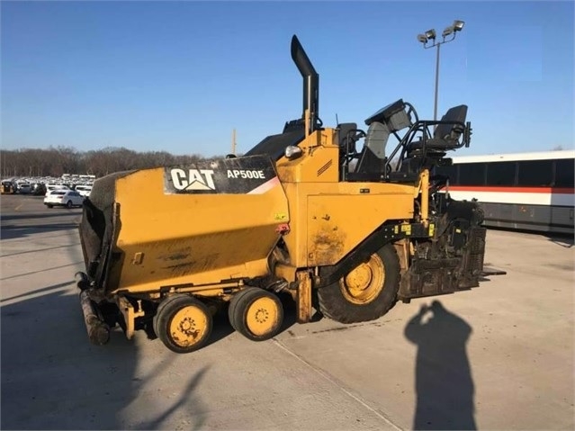 Pavers Caterpillar AP-500E