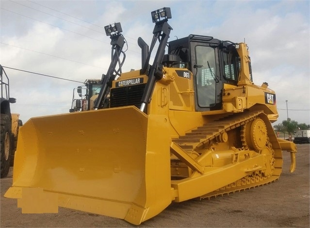 Tractores Sobre Orugas Caterpillar D6T