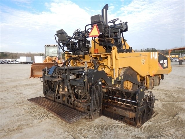 Pavers Caterpillar AP-600D