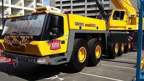 Cranes Grove GMK5250L