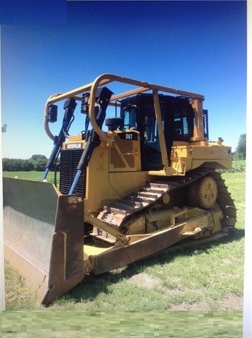 Dozers/tracks Caterpillar D6T