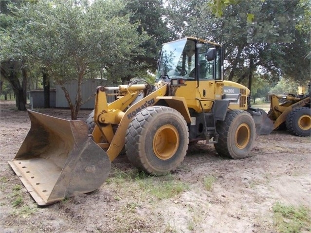 Cargadoras Sobre Ruedas Komatsu WA200 de segunda mano a la venta Ref.: 1565219618325443 No. 2