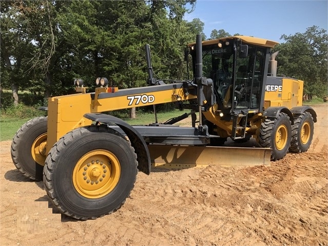 Motoconformadoras Deere 770D