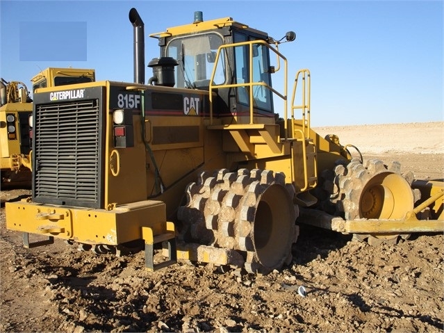 Compactadoras Suelos Y Rellenos Caterpillar 815F de segunda mano Ref.: 1565296682290807 No. 2