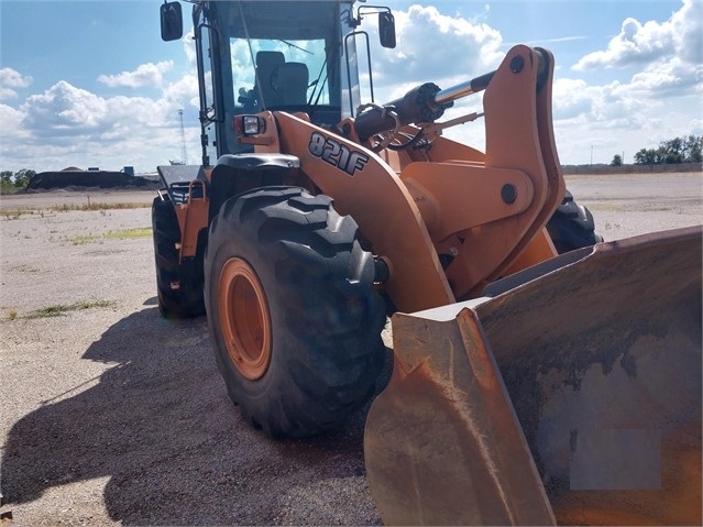 Wheel Loaders Case 821F