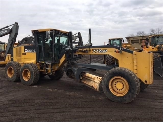 Motor Graders Deere 772GP