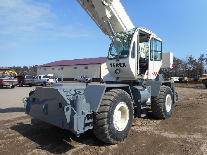 Gruas Terex RT230