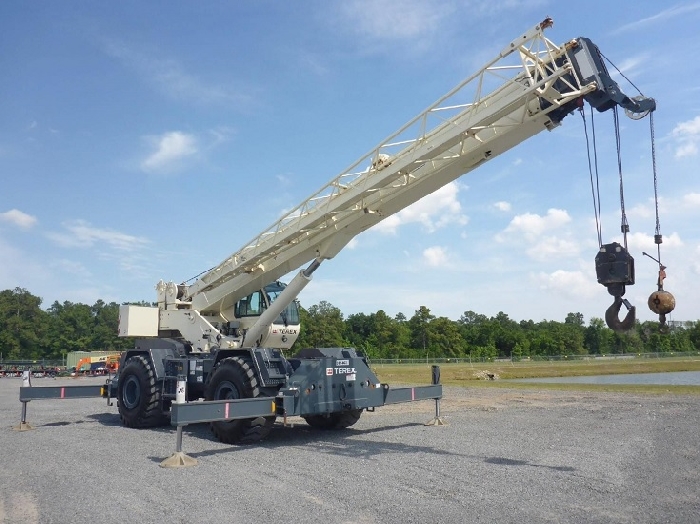 Gruas Terex RT555 en buenas condiciones Ref.: 1566417042389966 No. 4