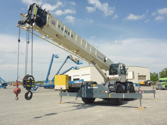 Cranes Terex RT555