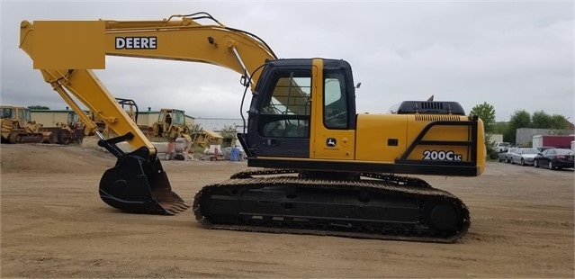 Hydraulic Excavator Deere 200C LC