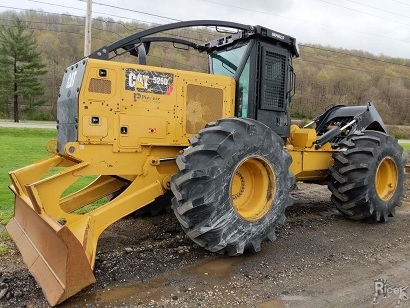 Forest Machines Caterpillar 525D