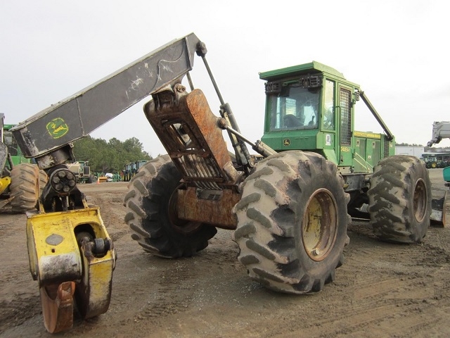 Forest Machines Deere 748H