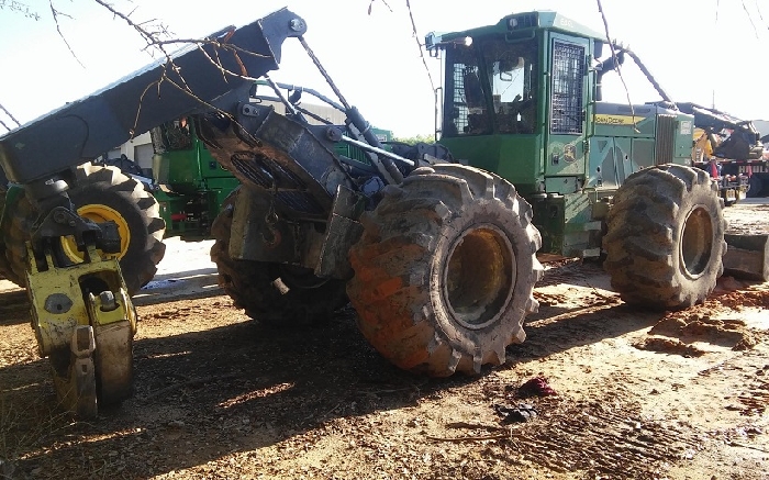 Forestales Maquinas Deere 648L de medio uso en venta Ref.: 1567716269052981 No. 2