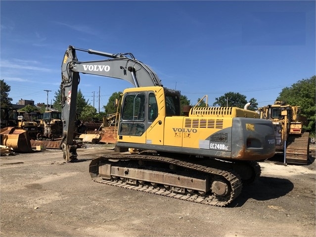 Excavadoras Hidraulicas Volvo EC240B de medio uso en venta Ref.: 1567736452083719 No. 3