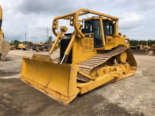 Tractores Sobre Orugas Caterpillar D6T