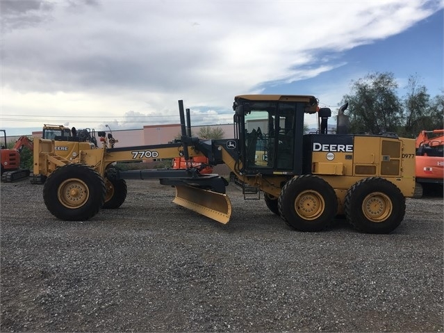 Motor Graders Deere 770D