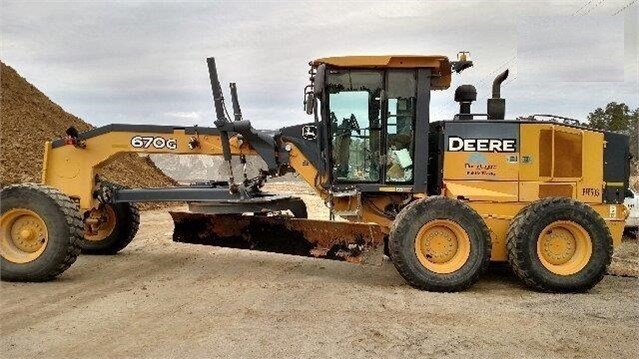 Motoconformadoras Deere 670G seminueva en venta Ref.: 1568841307256402 No. 4