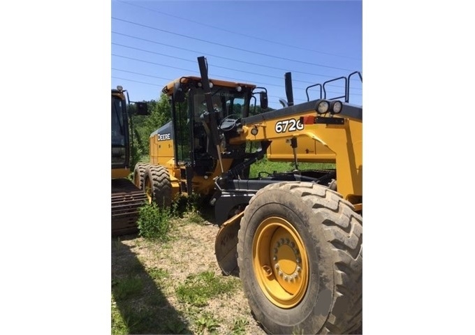 Motoconformadoras Deere 672G