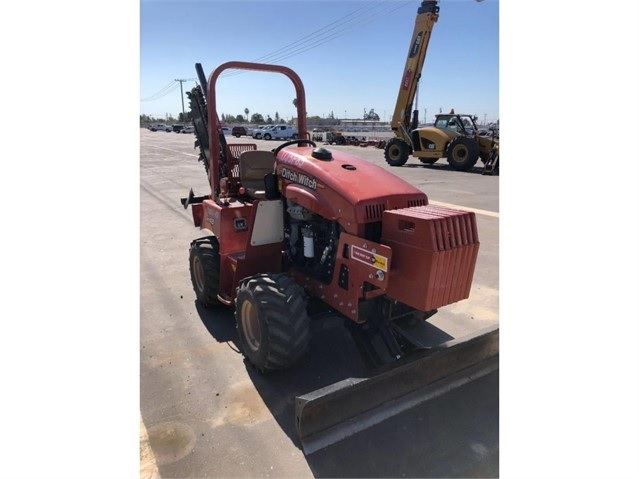 Trencher Ditch Witch RT45