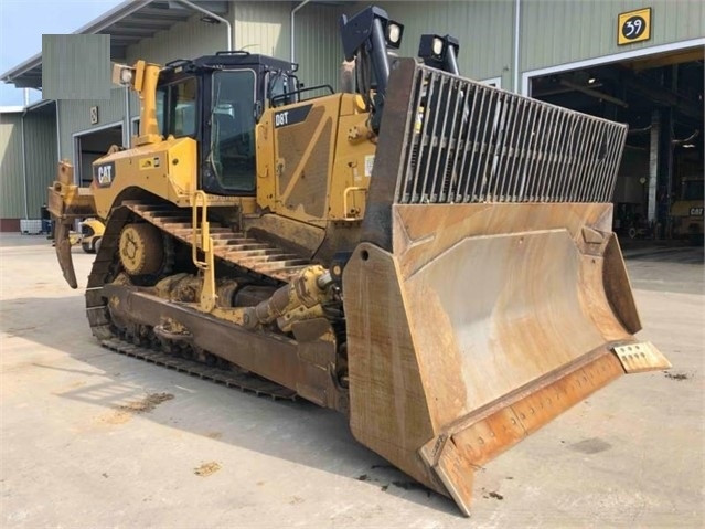 Dozers/tracks Caterpillar D8T