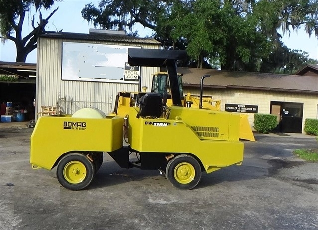 Compactadora Con Llantas Bomag BW11RH