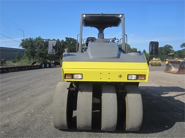 Compactadora Con Llantas Bomag BW24RH de bajo costo Ref.: 1569943935939332 No. 4