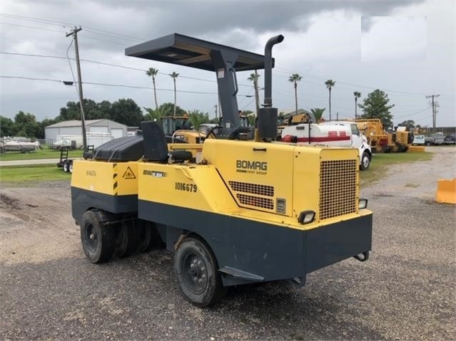 Compactadora Con Llantas Bomag BW11RH