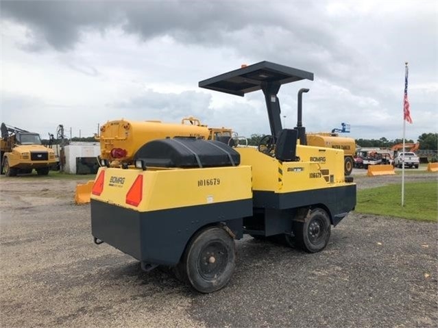 Compactadora Con Llantas Bomag BW11RH en venta, usada Ref.: 1569945252686141 No. 3