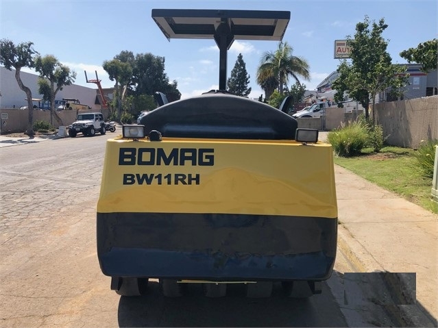 Compactadora Con Llantas Bomag BW11RH en venta, usada Ref.: 1569945877950306 No. 3