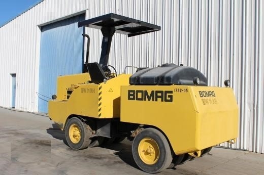 Compactadora Con Llantas Bomag BW11RH usada en buen estado Ref.: 1569946409450595 No. 3