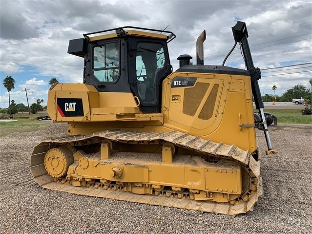 Dozers/tracks Caterpillar D7E