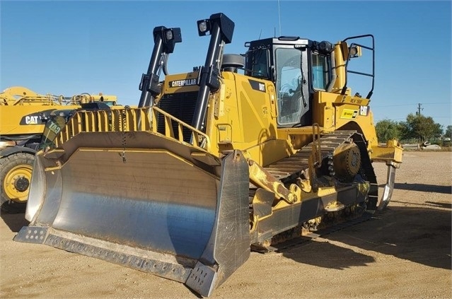 Dozers/tracks Caterpillar D8T